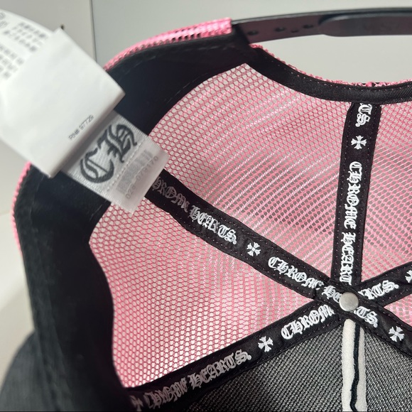 Chrome Hearts Trucker Hat - VIP EXCLUSIVE BLACK & PINK - Picture 11 of 16